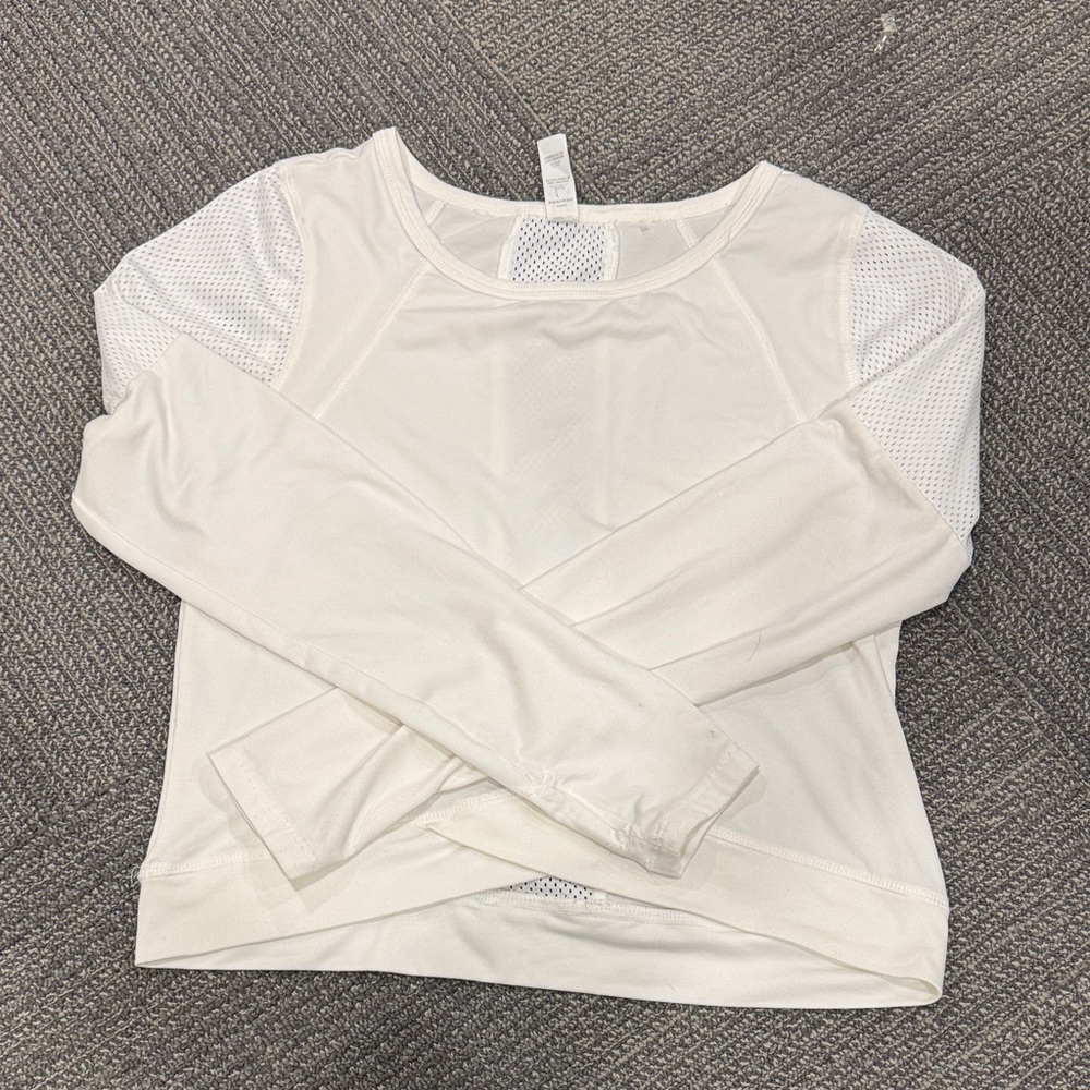 Marika White Long Sleeve Women's Tee